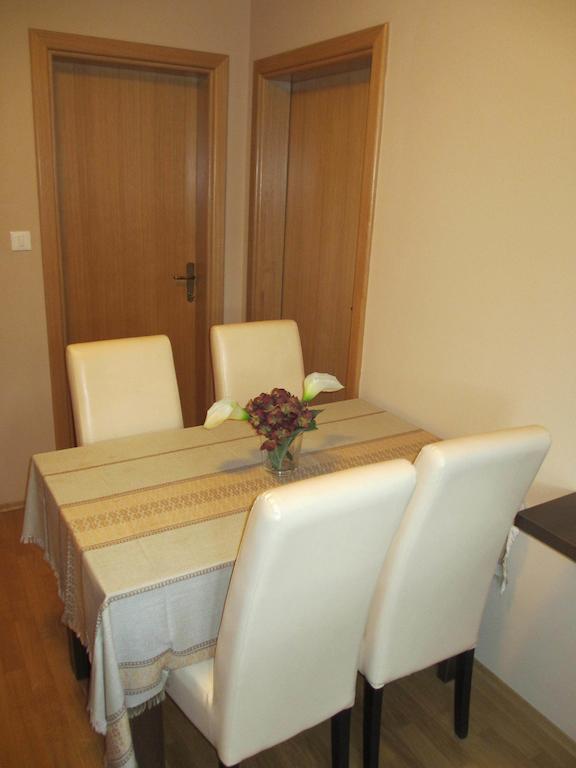 Apartments Manjan Krasno Polje Szoba fotó
