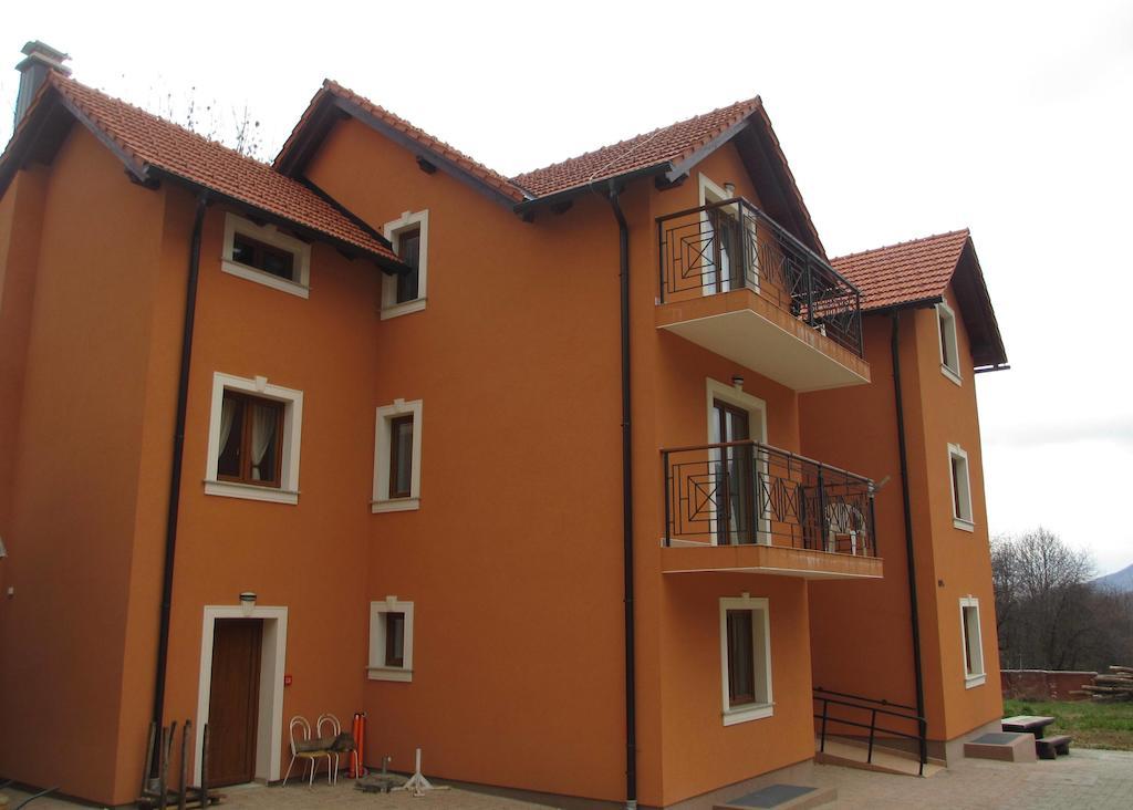 Apartments Manjan Krasno Polje Kültér fotó
